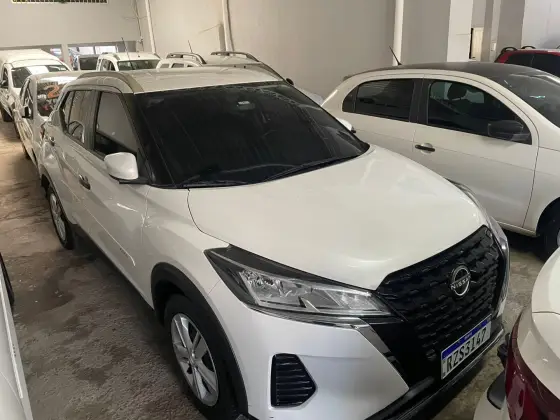 NISSAN KICKS 1.6 16V FLEXSTART ACTIVE XTRONIC