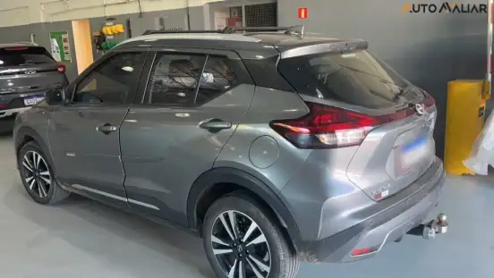NISSAN-KICKS-2022