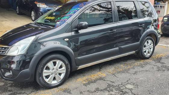NISSAN LIVINA 1.8 SL X-GEAR 16V FLEX 4P AUTOMÁTICO