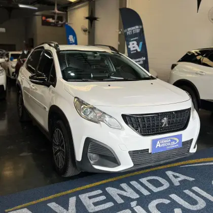 PEUGEOT 2008 1.6 16V FLEX ALLURE 4P AUTOMÁTICO PEUGEOT 2008 1.6 16V FLEX ALLURE 4P AUTOMÁTICO