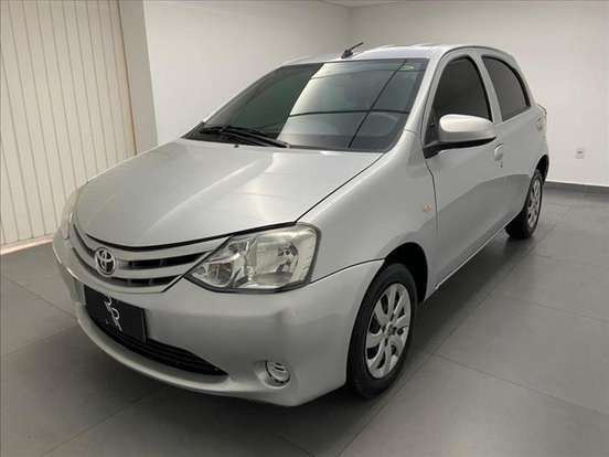 TOYOTA-ETIOS-1.3 X 16V FLEX 4P MANUAL TOYOTA-ETIOS-2016