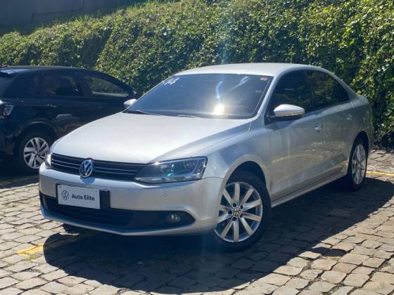 VOLKSWAGEN JETTA 2014 2.0 COMFORTLINE FLEX 4P MANUAL