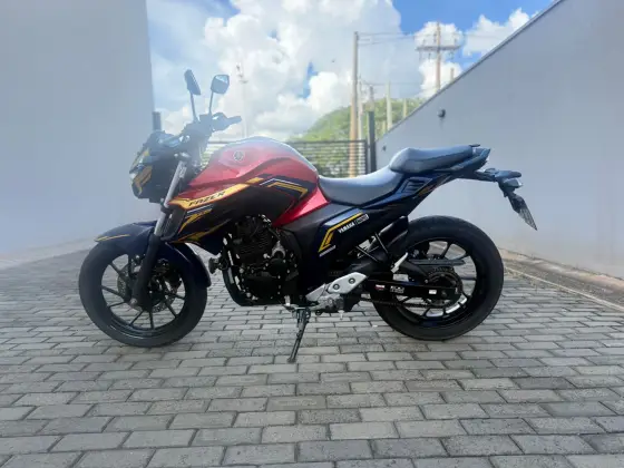 YAMAHA FZ25 FAZER ABS 