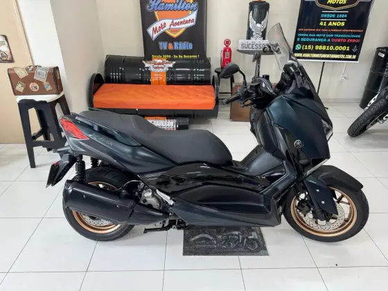 YAMAHA XMAX ABS 