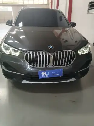 BMW-X1-2.0 16V TURBO ACTIVEFLEX SDRIVE20I X-LINE 4P AUTOMÁTICO BMW-X1-2022