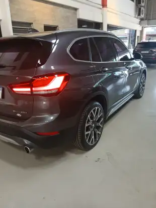 BMW-X1-2022