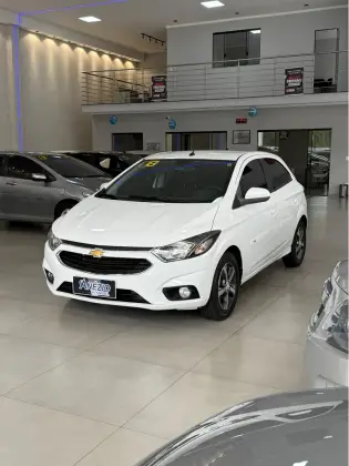 CHEVROLET ONIX 1.4 MPFI LTZ 8V FLEX 4P MANUAL
