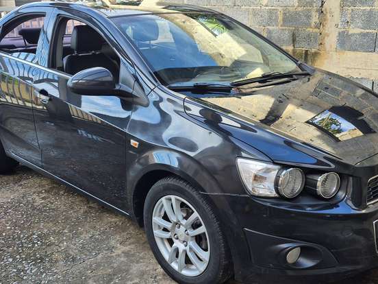 CHEVROLET-SONIC-1.6 LTZ SEDAN 16V FLEX 4P AUTOMÁTICO CHEVROLET-SONIC-2012