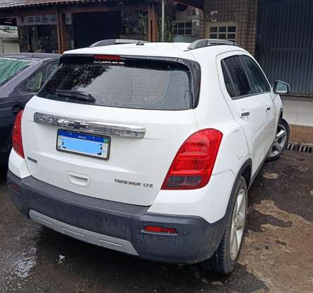 CHEVROLET-TRACKER-2015