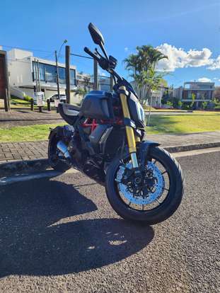 DUCATI-DIAVEL 1260 S-2022