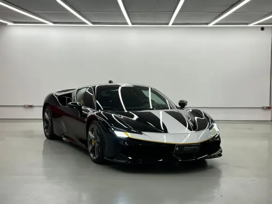 FERRARI SF90 4.0 V8 TURBO PHEV STRADALE F1-DCT