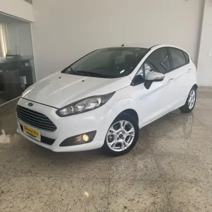 FORD FIESTA 1.6 SE HATCH 16V FLEX 4P POWERSHIFT
