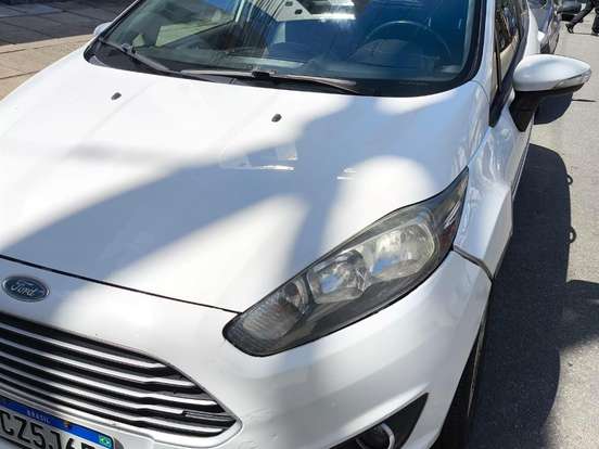FORD-FIESTA-1.6 SE HATCH 16V FLEX 4P POWERSHIFT FORD-FIESTA-2015