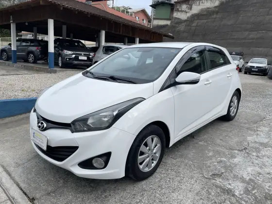 HYUNDAI HB20 1.6 COMFORT PLUS 16V FLEX 4P AUTOMÁTICO