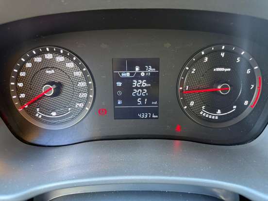 HYUNDAI-HB20S-1.0 12V FLEX COMFORT MANUAL HYUNDAI-HB20S-2023