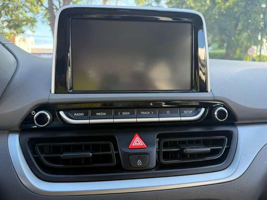 HYUNDAI-HB20S-1.0 12V FLEX COMFORT MANUAL HYUNDAI-HB20S-2023