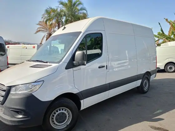 MERCEDES-BENZ SPRINTER 2.2 CDI DIESEL FURGÃO 416 TA LONGO MANUAL