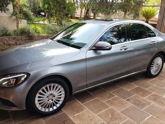 MERCEDES-BENZ-C 200-2.0 CGI AVANTGARDE 16V GASOLINA 4P AUTOMÁTICO MERCEDES-BENZ-C 200-2016