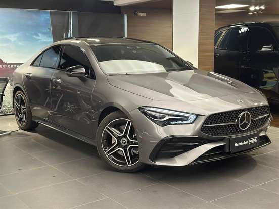 MERCEDES-BENZ-CLA 200-2023