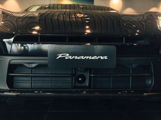 PORSCHE-PANAMERA-2025