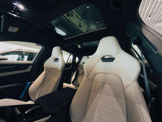 PORSCHE-PANAMERA-2025