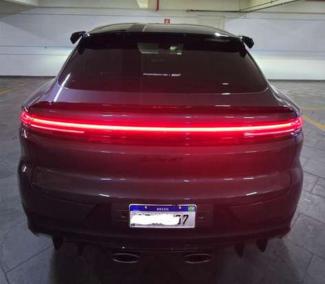 PORSCHE-CAYENNE-2024