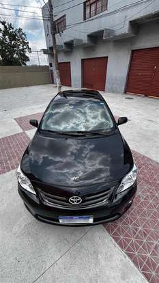 TOYOTA-COROLLA-2011