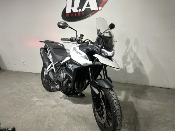 TRIUMPH TIGER 900 GT 