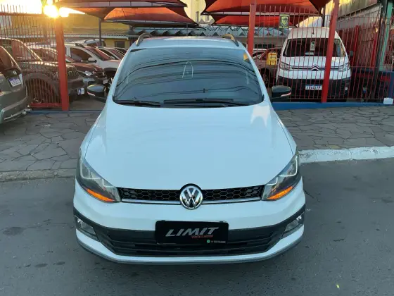 VOLKSWAGEN FOX 1.6 MSI TOTAL FLEX XTREME 4P MANUAL VOLKSWAGEN FOX 1.6 MSI TOTAL FLEX XTREME 4P MANUAL