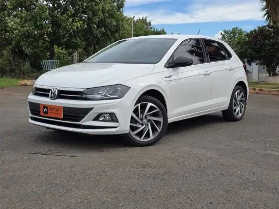 VOLKSWAGEN POLO 1.0 200 TSI HIGHLINE AUTOMÁTICO