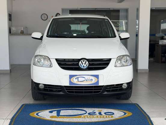 VOLKSWAGEN-SPACEFOX-2008
