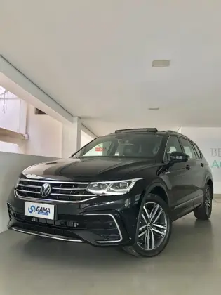 VOLKSWAGEN TIGUAN 2.0 300 TSI GASOLINA ALLSPACE R-LINE AUTOMÁTICO VOLKSWAGEN TIGUAN 2.0 300 TSI GASOLINA ALLSPACE R-LINE AUTOMÁTICO
