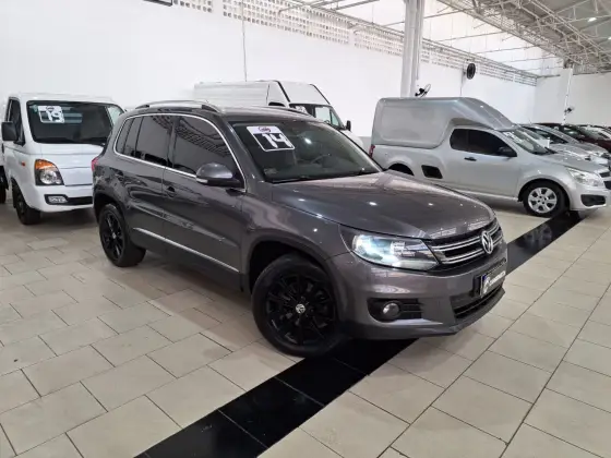 VOLKSWAGEN TIGUAN 2.0 TSI 16V TURBO GASOLINA 4P TIPTRONIC