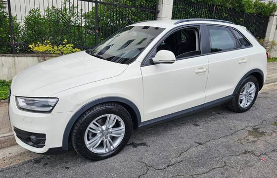 AUDI Q3 2.0 TFSI AMBIENTE QUATTRO 4P GASOLINA S TRONIC