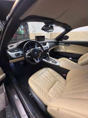 BMW-Z4-2.5 I6 GASOLINA SDRIVE23I AUTOMÁTICO BMW-Z4-2011