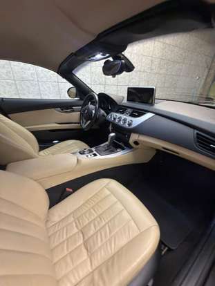 BMW-Z4-2.5 I6 GASOLINA SDRIVE23I AUTOMÁTICO BMW-Z4-2011