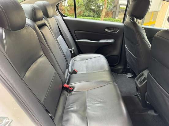 HONDA-CITY-1.5 i-VTEC FLEX EX CVT HONDA-CITY-2022