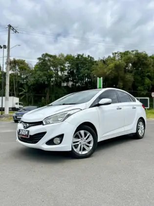 HYUNDAI HB20S 1.6 PREMIUM 16V FLEX 4P MANUAL