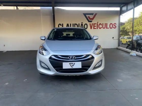 HYUNDAI I30 1.8 MPI 16V GASOLINA 4P AUTOMATICO