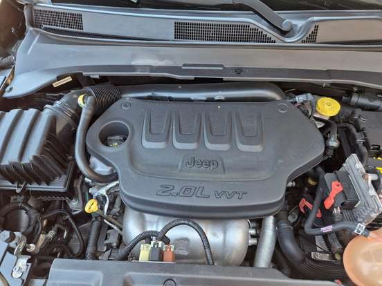 JEEP-COMPASS-2.0 16V FLEX SPORT AUTOMÁTICO JEEP-COMPASS-2017