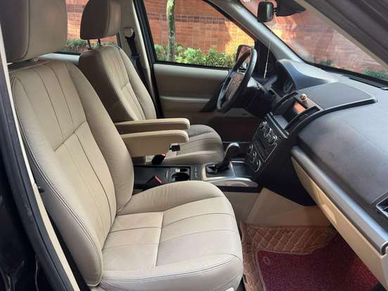 LAND ROVER-FREELANDER 2-2013