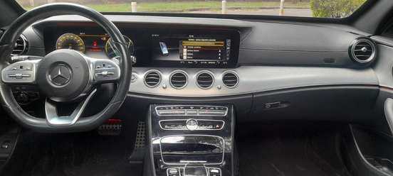 MERCEDES-BENZ-E 300-2020