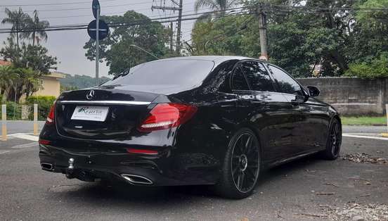 MERCEDES-BENZ-E 300-2020