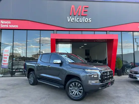 MITSUBISHI TRITON 2.4 BITURBO DIESEL CD HPE-S 4X4 AUTOMÁTICO