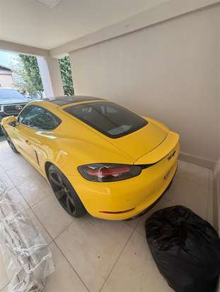 PORSCHE-718-2018