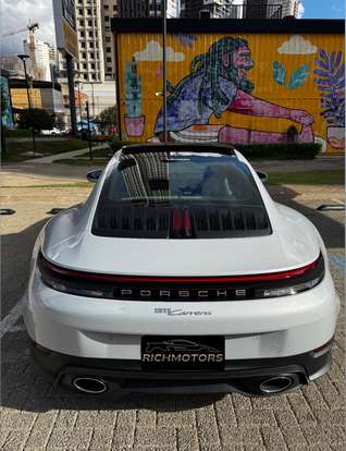 PORSCHE-911-2024