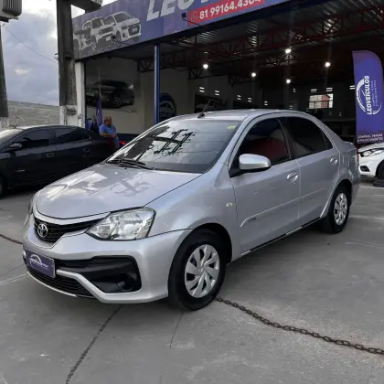 TOYOTA ETIOS 1.5 XS SEDAN 16V FLEX 4P MANUAL