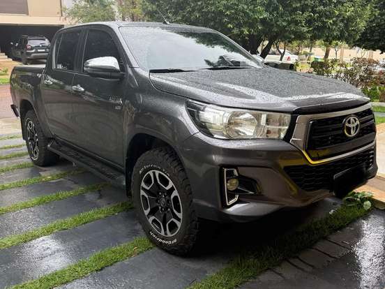 TOYOTA-HILUX-2.7 SRV 4X4 CD 16V FLEX 4P AUTOMÁTICO TOYOTA-HILUX-2020