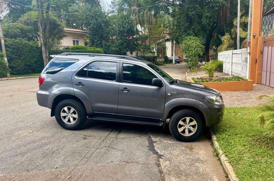 TOYOTA-HILUX SW4-2008