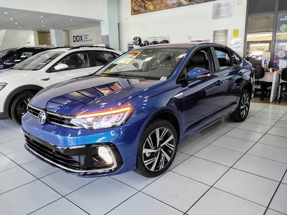 VOLKSWAGEN VIRTUS 1.0 200 TSI HIGHLINE AUTOMÁTICO